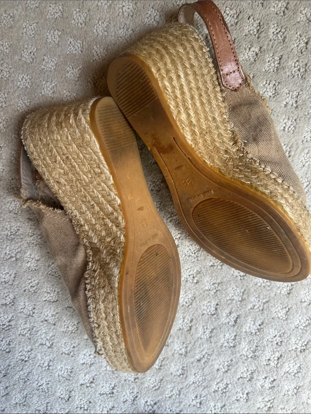 Toni Pons Originals. Size 8.  Espadrilles